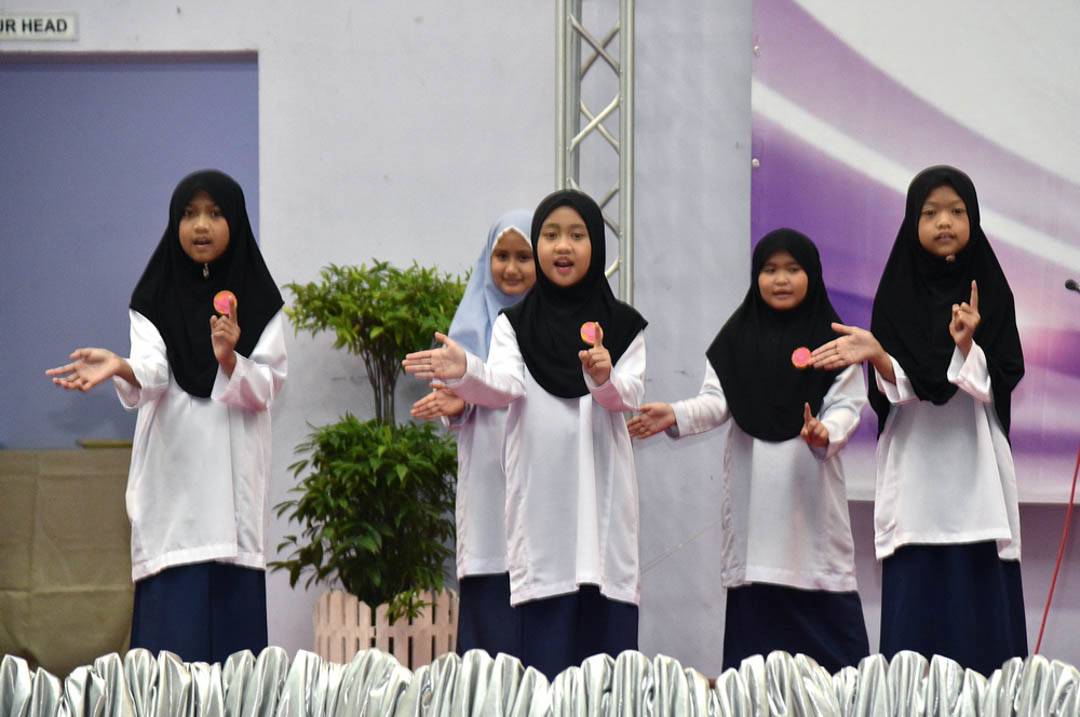 BLNG Academic Excellence Award